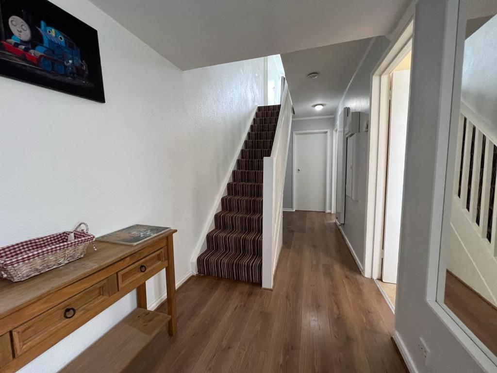 Lovely 4Bed Property, London 8Min To Oxford Street ภายนอก รูปภาพ