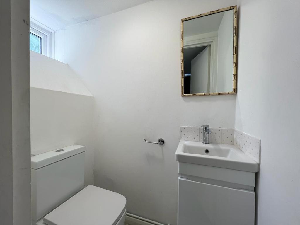 Lovely 4Bed Property, London 8Min To Oxford Street ภายนอก รูปภาพ